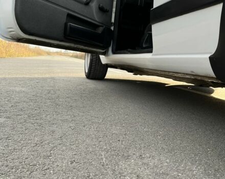 Білий Фольксваген Гольф, об'ємом двигуна 1.3 л та пробігом 50 тис. км за 2500 $, фото 5 на Automoto.ua