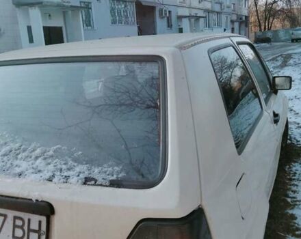 Белый Фольксваген Гольф, объемом двигателя 1.3 л и пробегом 400 тыс. км за 826 $, фото 2 на Automoto.ua