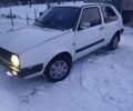 Білий Фольксваген Гольф, об'ємом двигуна 1.27 л та пробігом 250 тис. км за 850 $, фото 1 на Automoto.ua