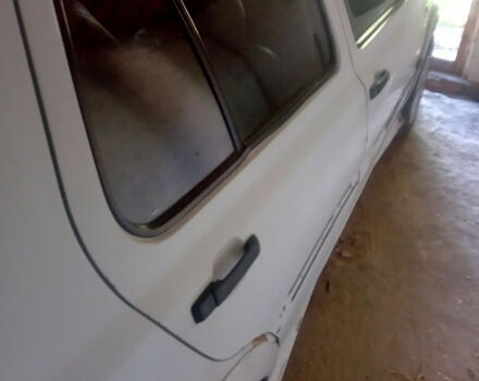 Білий Фольксваген Гольф, об'ємом двигуна 1.8 л та пробігом 100 тис. км за 2150 $, фото 1 на Automoto.ua