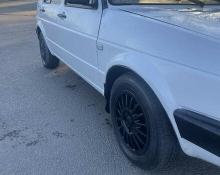 Белый Фольксваген Гольф, объемом двигателя 1.8 л и пробегом 400 тыс. км за 850 $, фото 18 на Automoto.ua