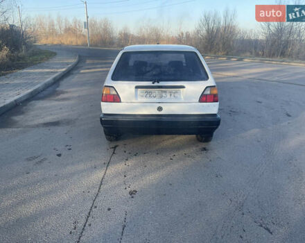 Белый Фольксваген Гольф, объемом двигателя 1.8 л и пробегом 400 тыс. км за 800 $, фото 15 на Automoto.ua