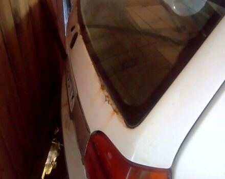 Білий Фольксваген Гольф, об'ємом двигуна 1.8 л та пробігом 100 тис. км за 2150 $, фото 7 на Automoto.ua