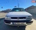 Білий Фольксваген Гольф, об'ємом двигуна 1.4 л та пробігом 220 тис. км за 2500 $, фото 1 на Automoto.ua