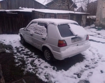 Белый Фольксваген Гольф, объемом двигателя 1.3 л и пробегом 170 тыс. км за 750 $, фото 2 на Automoto.ua