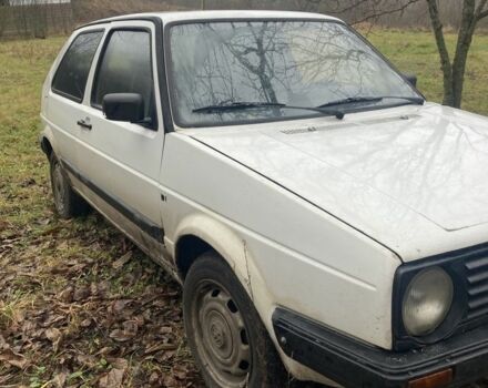 Білий Фольксваген Гольф, об'ємом двигуна 1.6 л та пробігом 400 тис. км за 1210 $, фото 1 на Automoto.ua