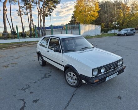 Белый Фольксваген Гольф, объемом двигателя 1.6 л и пробегом 385 тыс. км за 1250 $, фото 2 на Automoto.ua