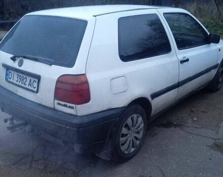 Белый Фольксваген Гольф, объемом двигателя 1.78 л и пробегом 200 тыс. км за 1250 $, фото 2 на Automoto.ua