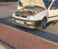 Білий Фольксваген Гольф, об'ємом двигуна 1.6 л та пробігом 260 тис. км за 1150 $, фото 1 на Automoto.ua