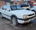 Белый Фольксваген Гольф, объемом двигателя 1.4 л и пробегом 180 тыс. км за 1800 $, фото 1 на Automoto.ua