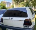 Белый Фольксваген Гольф, объемом двигателя 1.4 л и пробегом 94 тыс. км за 1300 $, фото 1 на Automoto.ua