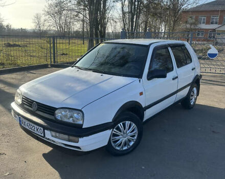 Білий Фольксваген Гольф, об'ємом двигуна 1.39 л та пробігом 280 тис. км за 1800 $, фото 3 на Automoto.ua