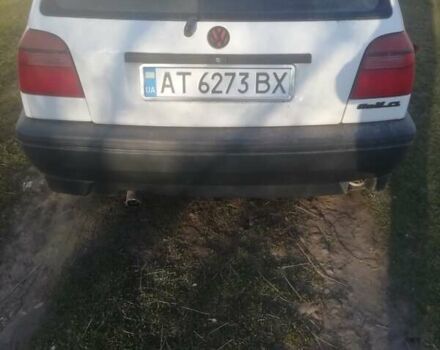 Белый Фольксваген Гольф, объемом двигателя 1.4 л и пробегом 268 тыс. км за 2000 $, фото 1 на Automoto.ua