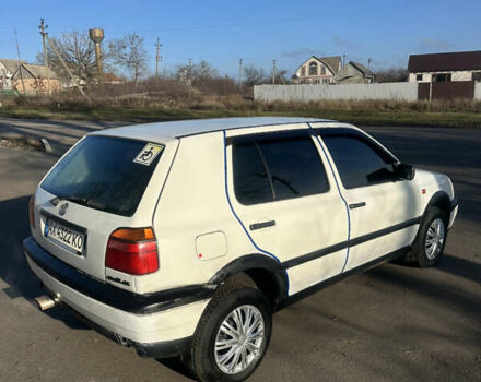 Білий Фольксваген Гольф, об'ємом двигуна 1.39 л та пробігом 280 тис. км за 1800 $, фото 6 на Automoto.ua