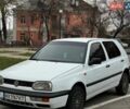 Белый Фольксваген Гольф, объемом двигателя 1.39 л и пробегом 270 тыс. км за 2600 $, фото 1 на Automoto.ua