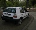 Белый Фольксваген Гольф, объемом двигателя 1.8 л и пробегом 300 тыс. км за 1800 $, фото 2 на Automoto.ua