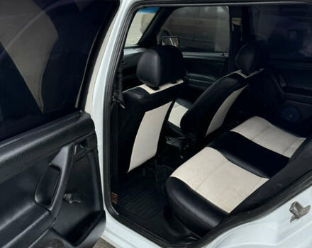 Белый Фольксваген Гольф, объемом двигателя 1.4 л и пробегом 247 тыс. км за 3200 $, фото 6 на Automoto.ua