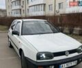Белый Фольксваген Гольф, объемом двигателя 2 л и пробегом 297 тыс. км за 2599 $, фото 1 на Automoto.ua