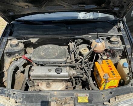 Белый Фольксваген Гольф, объемом двигателя 1.4 л и пробегом 259 тыс. км за 3000 $, фото 8 на Automoto.ua