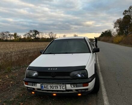 Белый Фольксваген Гольф, объемом двигателя 1.9 л и пробегом 600 тыс. км за 3500 $, фото 4 на Automoto.ua