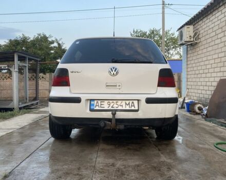 Білий Фольксваген Гольф, об'ємом двигуна 1.4 л та пробігом 326 тис. км за 3100 $, фото 2 на Automoto.ua