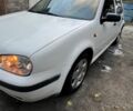 Белый Фольксваген Гольф, объемом двигателя 1.6 л и пробегом 301 тыс. км за 3500 $, фото 10 на Automoto.ua