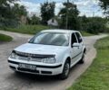 Белый Фольксваген Гольф, объемом двигателя 0 л и пробегом 180 тыс. км за 2320 $, фото 1 на Automoto.ua