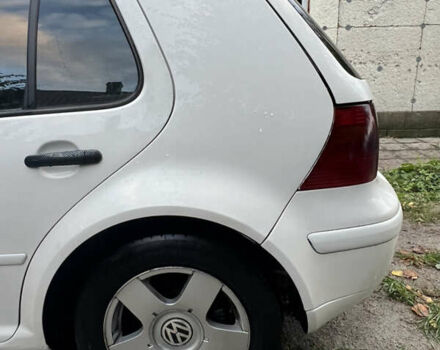Фольксваген Гольф 1998 в Петропавловке на Automoto.ua Белый Фольксваген Гольф, объемом двигателя 1.59 л и пробегом 300 тыс. км за 4500 $, фото 5 на Automoto.ua