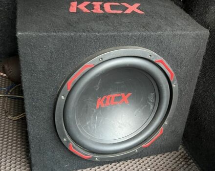 Белый Фольксваген Гольф, объемом двигателя 1.6 л и пробегом 301 тыс. км за 3500 $, фото 5 на Automoto.ua