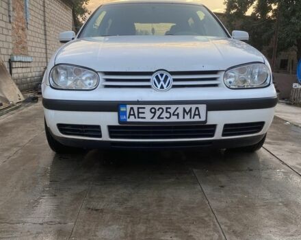 Білий Фольксваген Гольф, об'ємом двигуна 1.4 л та пробігом 326 тис. км за 3100 $, фото 5 на Automoto.ua