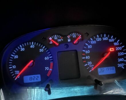 Белый Фольксваген Гольф, объемом двигателя 1.6 л и пробегом 301 тыс. км за 3500 $, фото 16 на Automoto.ua