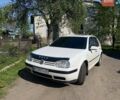 Белый Фольксваген Гольф, объемом двигателя 1.4 л и пробегом 270 тыс. км за 2900 $, фото 1 на Automoto.ua