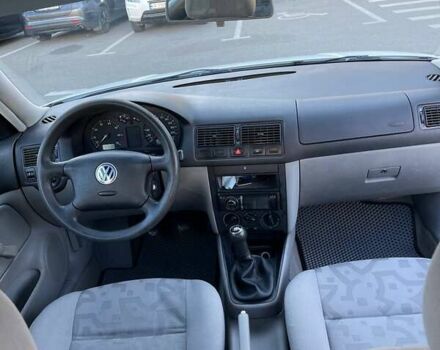 Білий Фольксваген Гольф, об'ємом двигуна 1.4 л та пробігом 226 тис. км за 4600 $, фото 7 на Automoto.ua