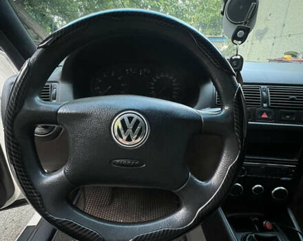 Фольксваген Гольф 1998 в Петропавловке на Automoto.ua Белый Фольксваген Гольф, объемом двигателя 1.59 л и пробегом 300 тыс. км за 4500 $, фото 27 на Automoto.ua