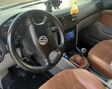 Белый Фольксваген Гольф, объемом двигателя 1.4 л и пробегом 263 тыс. км за 3700 $, фото 7 на Automoto.ua