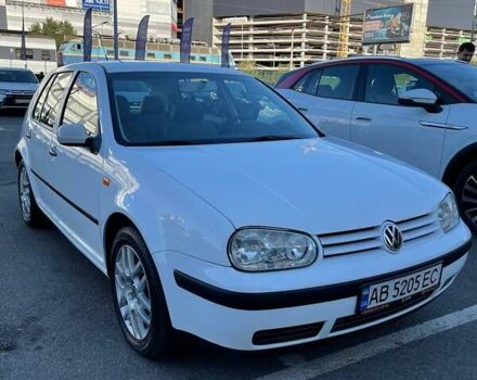 Білий Фольксваген Гольф, об'ємом двигуна 1.4 л та пробігом 226 тис. км за 4600 $, фото 1 на Automoto.ua