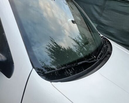 Белый Фольксваген Гольф, объемом двигателя 1.6 л и пробегом 301 тыс. км за 3500 $, фото 13 на Automoto.ua