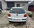Белый Фольксваген Гольф, объемом двигателя 1.6 л и пробегом 200 тыс. км за 3700 $, фото 2 на Automoto.ua