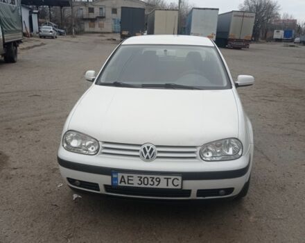 Білий Фольксваген Гольф, об'ємом двигуна 1.6 л та пробігом 298 тис. км за 4200 $, фото 1 на Automoto.ua