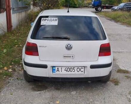 Белый Фольксваген Гольф, объемом двигателя 1.4 л и пробегом 319 тыс. км за 3500 $, фото 4 на Automoto.ua