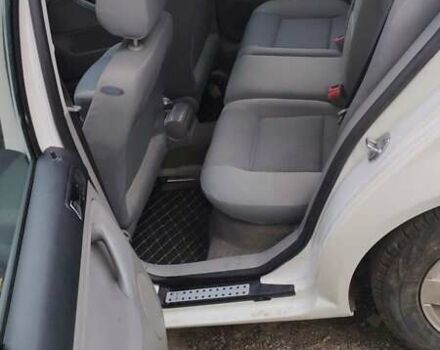 Белый Фольксваген Гольф, объемом двигателя 1.4 л и пробегом 319 тыс. км за 3500 $, фото 7 на Automoto.ua