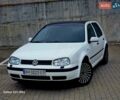 Фольксваген Гольф 2001 в Одессе на Automoto.ua Белый Фольксваген Гольф, объемом двигателя 1.9 л и пробегом 499 тыс. км за 3650 $, фото 1 на Automoto.ua