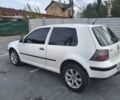 Белый Фольксваген Гольф, объемом двигателя 1.9 л и пробегом 270 тыс. км за 4000 $, фото 2 на Automoto.ua