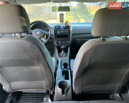 Белый Фольксваген Гольф, объемом двигателя 1.97 л и пробегом 290 тыс. км за 5300 $, фото 18 на Automoto.ua