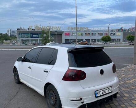 Белый Фольксваген Гольф, объемом двигателя 2 л и пробегом 380 тыс. км за 3200 $, фото 5 на Automoto.ua