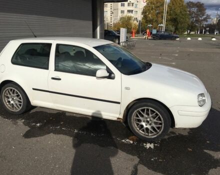 Белый Фольксваген Гольф, объемом двигателя 0 л и пробегом 3 тыс. км за 2100 $, фото 3 на Automoto.ua