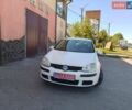 Белый Фольксваген Гольф, объемом двигателя 1.6 л и пробегом 243 тыс. км за 4700 $, фото 1 на Automoto.ua
