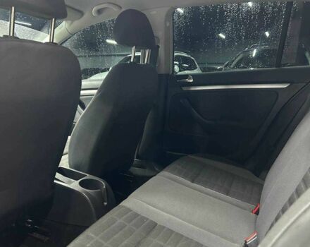 Белый Фольксваген Гольф, объемом двигателя 1.6 л и пробегом 135 тыс. км за 6400 $, фото 15 на Automoto.ua