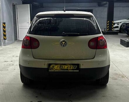 Белый Фольксваген Гольф, объемом двигателя 1.6 л и пробегом 135 тыс. км за 6400 $, фото 4 на Automoto.ua