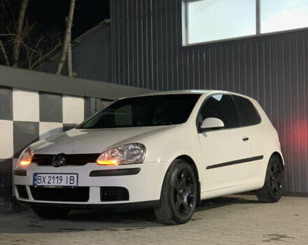 Білий Фольксваген Гольф, об'ємом двигуна 1.6 л та пробігом 280 тис. км за 4500 $, фото 4 на Automoto.ua
